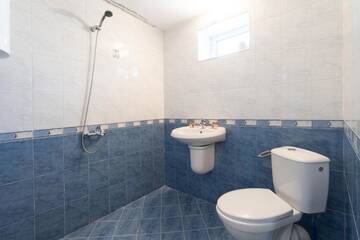 Фото номера Вилла с 3 спальнями Виллы Guest Houses Apriltsi г. Kravenik 27
